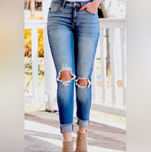 KanCan Denim - KanCan Mid Rise Medium Wash Destructed Cuff Ankle Skinny Jeans - 25